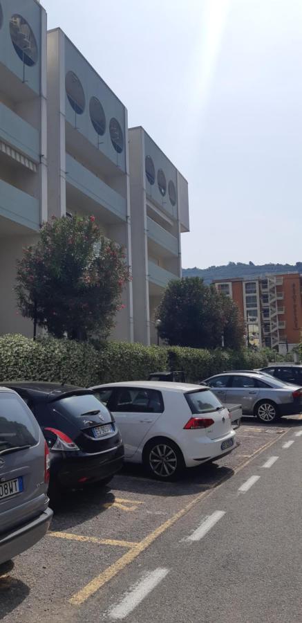 Easy Gardalake Riva del Garda Ngoại thất bức ảnh